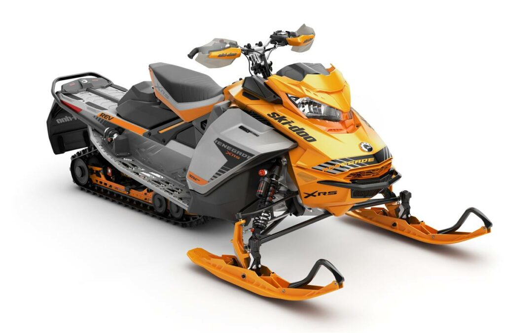 Arctic Motor Rentals Moottorikelkka Peräkärry Fatbike Pienkuormaaja vuokraus Meri